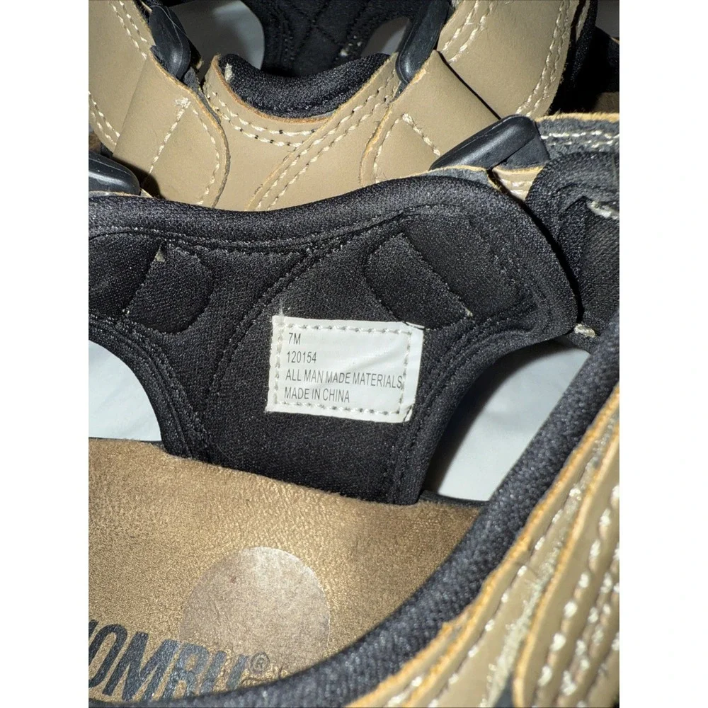 Men's Size 7 M Khombu‎ Outdoor Sandals Brown 120154  Noah Comfort Adjustable